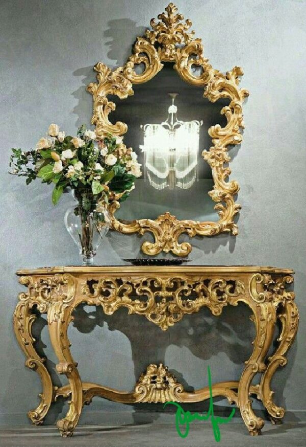 Luxury Antique Console Table by Pyramid Furniture - Image 7