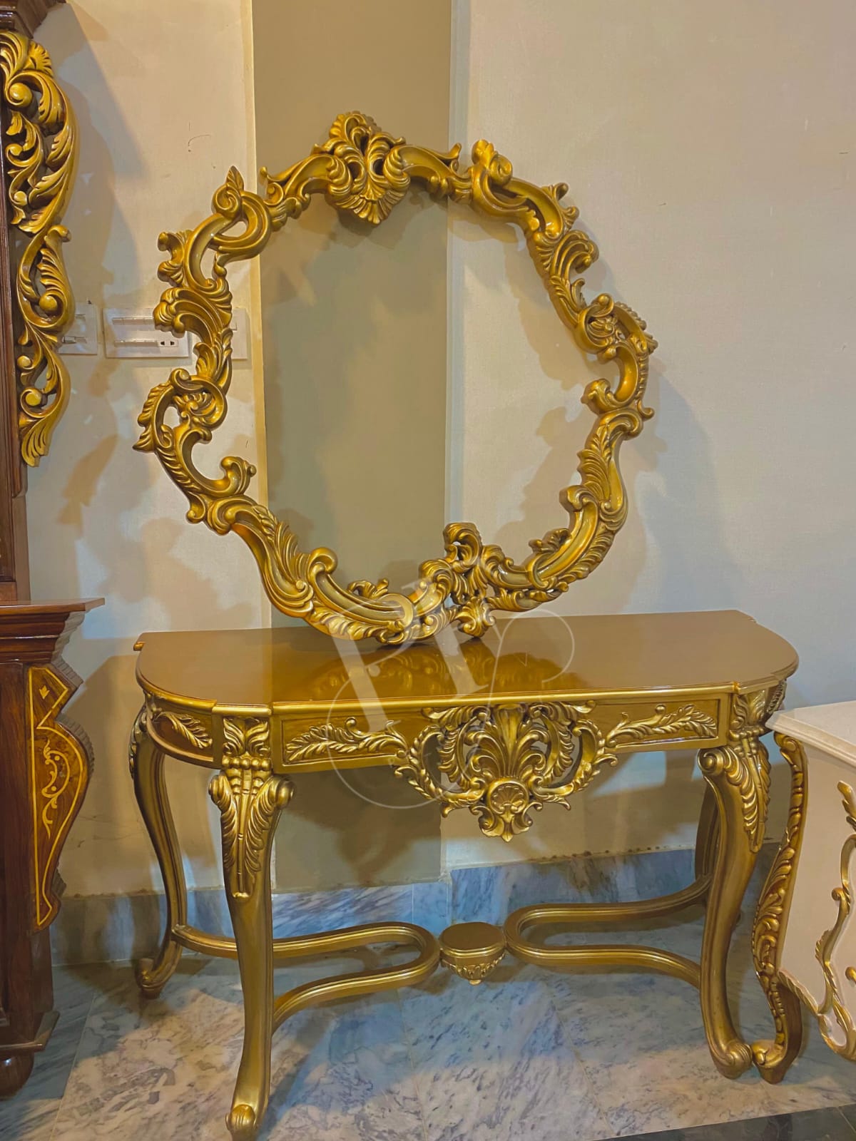 console mirror by pyramid furniture